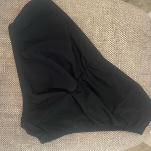 🌴 2/$12 SALE 
RIO Beach Argentina ruched bikini black bottom